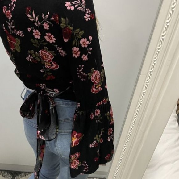 SMALL Cotton On Boho Floral Wrap Bell Long Sleeve - Picture 7 of 11
